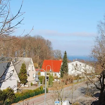 Holiday home Luv & Lee Comfortable Binz